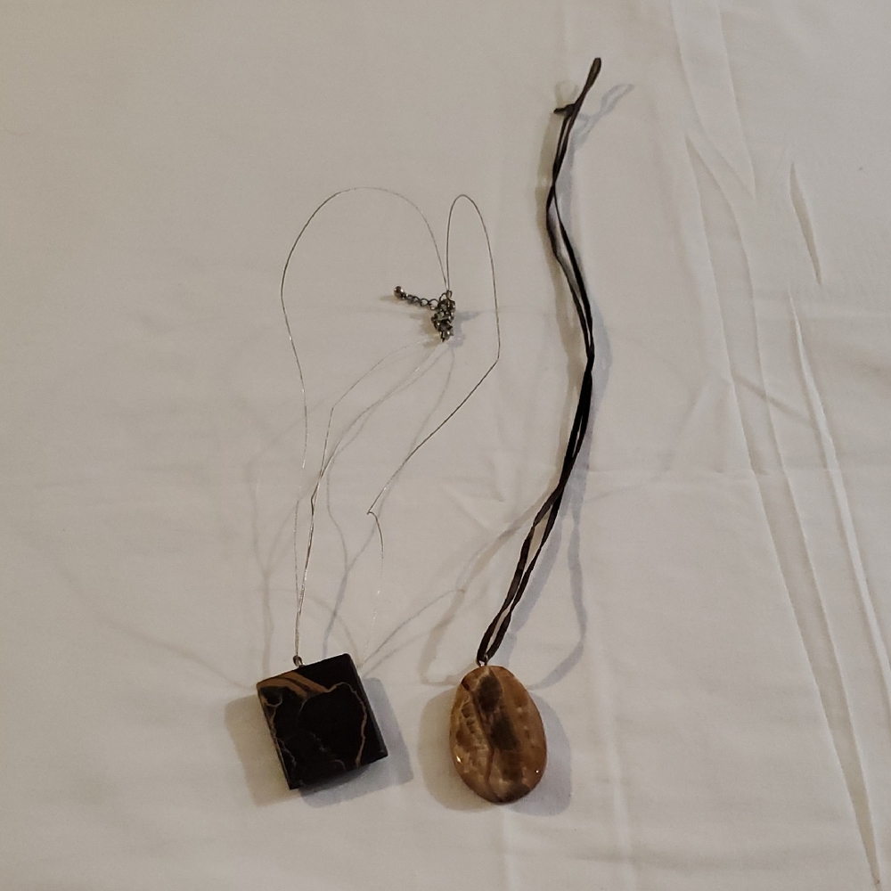 Black and Brown Pendant Necklaces
